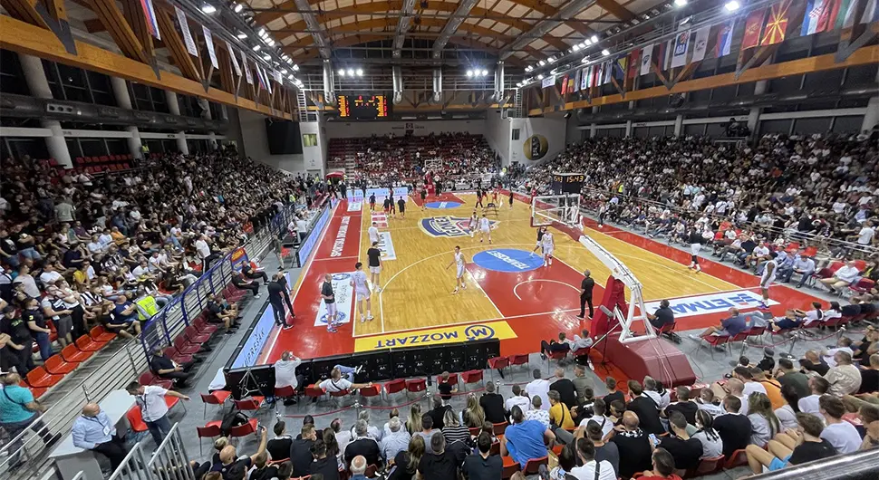 Internacionalni košarkaški turnir: Na terenu veterani, potom Partizan i Turk Telekom