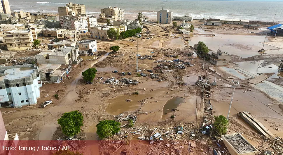 Poplave u Libiji epskih razmjera: Naselja sa hiljadama ljudi završili u moru
