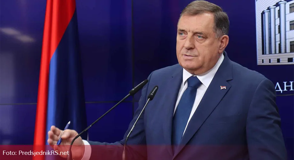 Додик: С дубоким поштовањем и пијететом присјећамо се свих палих бораца Републике Српске