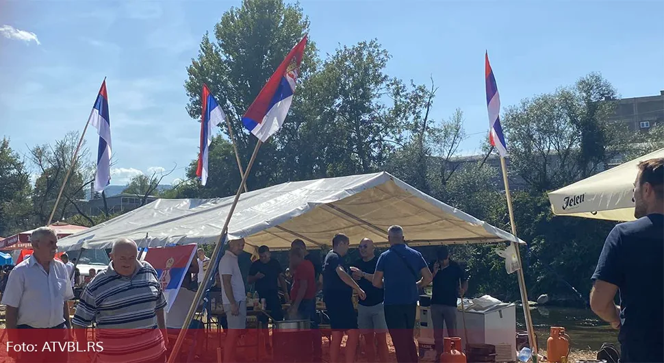Гужве у Чесми: Котлићијада и "Крајишка Гуча“ привукле много људи