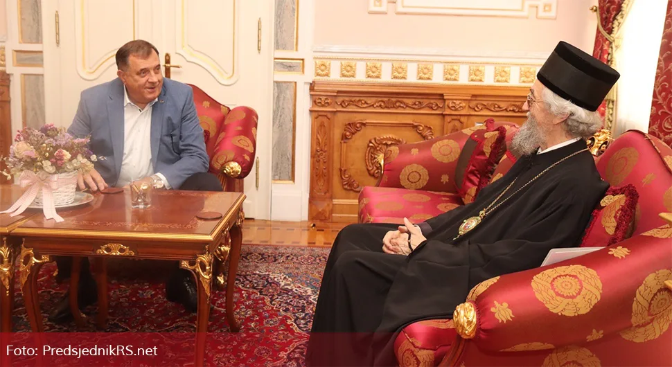 Додик разговарао са епископом бањалучким Јефремом
