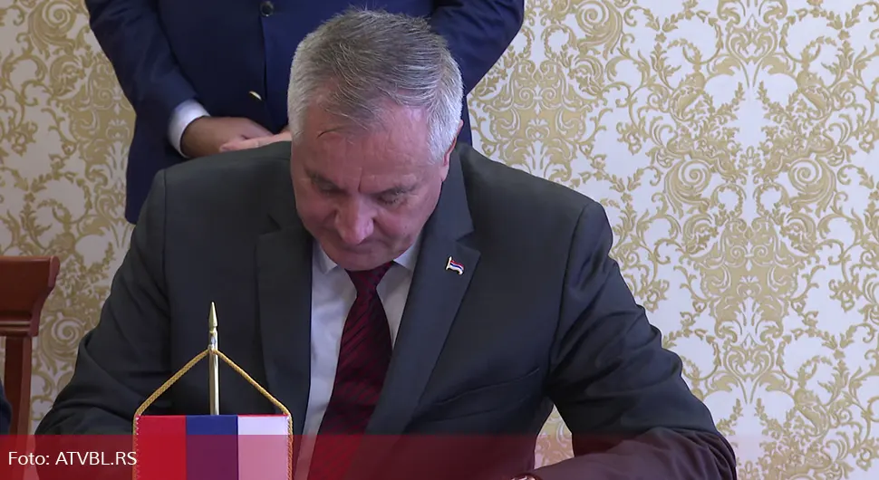 Вишковић потписао меморандум са представницима компаније из Чешке