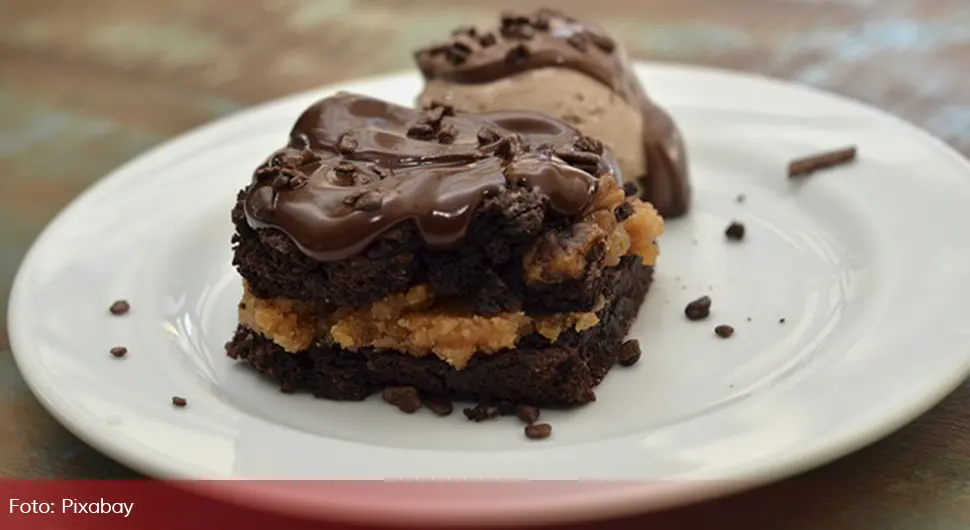 Evo kako kod kuće napraviti fini sendvič-sladoled koji svi vole