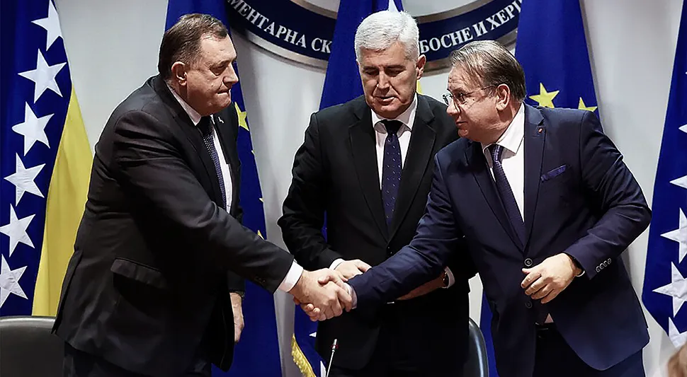 ДИРЕКТАН ПРЕНОС: Конференција за новинаре након састанка у Мостару