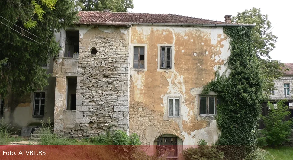 Потребна хитна реконструкција билећке библиотеке