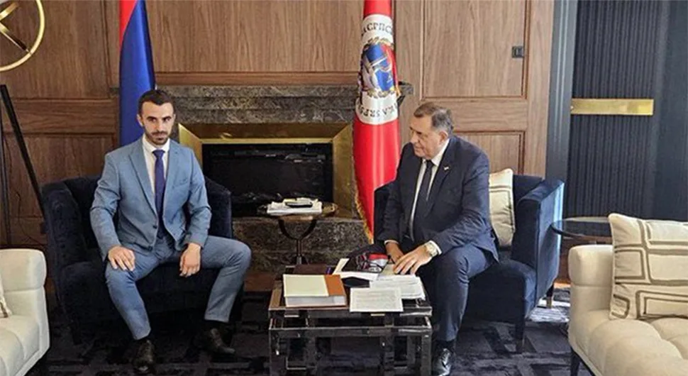 Dodik sa Davidovićem: Institucije će nastaviti da pomažu naš narod u Bosanskom Petrovcu