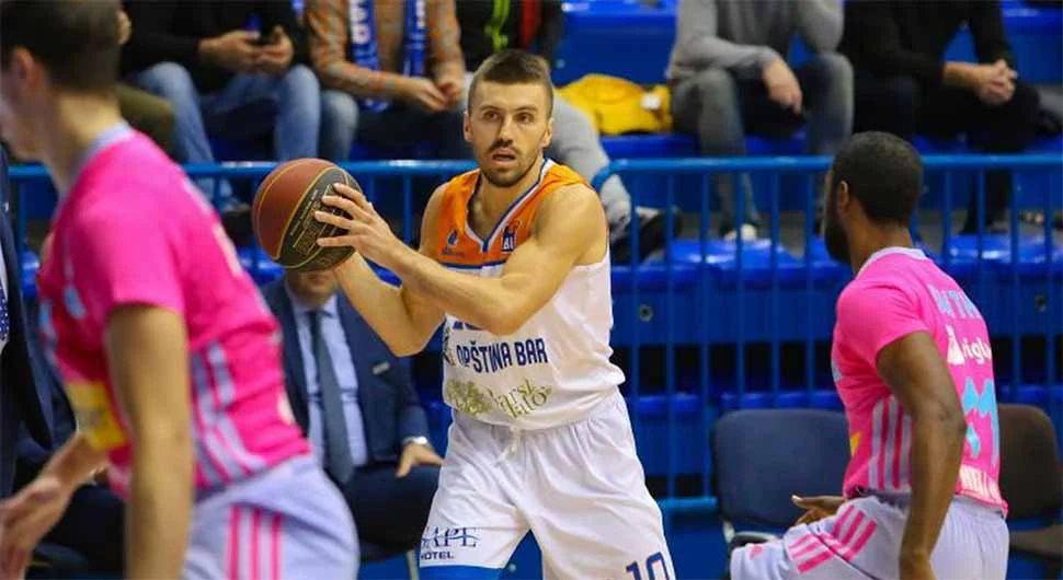 Nemanja Gordić se vraća u Igokeu