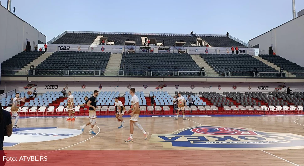 Košarkaši Igokee i CSKA na zagrijavanju, stigao i predsjednik Republike Srpske