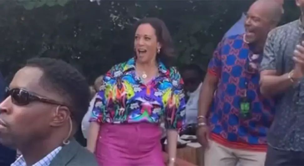 Potpredsjednica Amerike zaplesala pa postala predmet ismijavanja