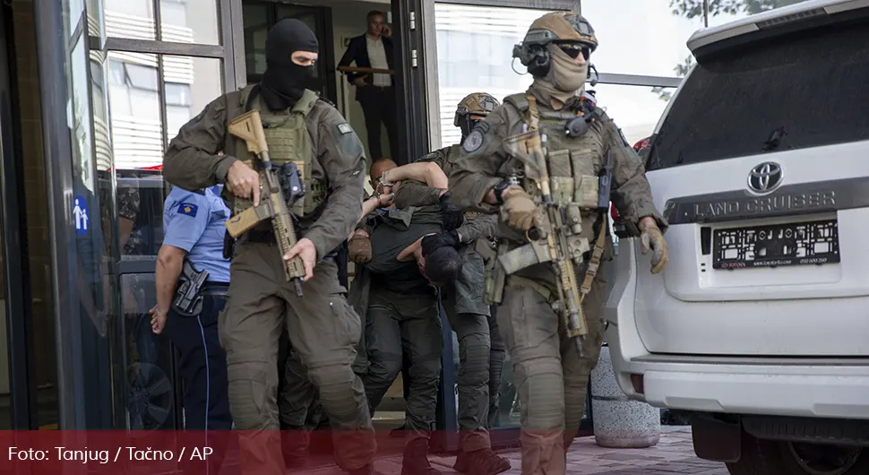Породице Срба ухапшених на КиМ: Тјерају их да причају албански, хладно им је и гладни су!