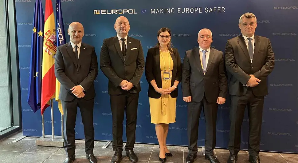 Kострешевић: Сарадња са свим полицијским агенцијама на сузбијању организованог криминала