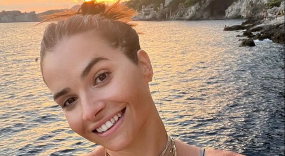 "Raj za oči": Marija Karan objavila slike u kupaćem kostimu