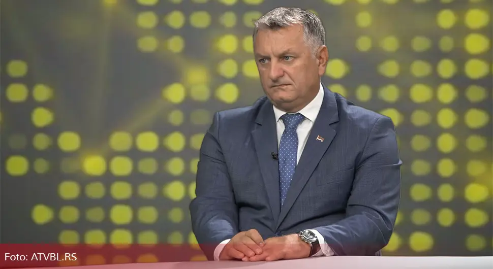 Милић упитао Црнатка: Зашто су пензије од 2001. до 2005. умањиване за 50 одсто