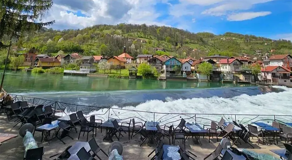 Станивуковић и Милада у криминалу до гуше - Желе одузети пет хиљада квадрата градске земље?