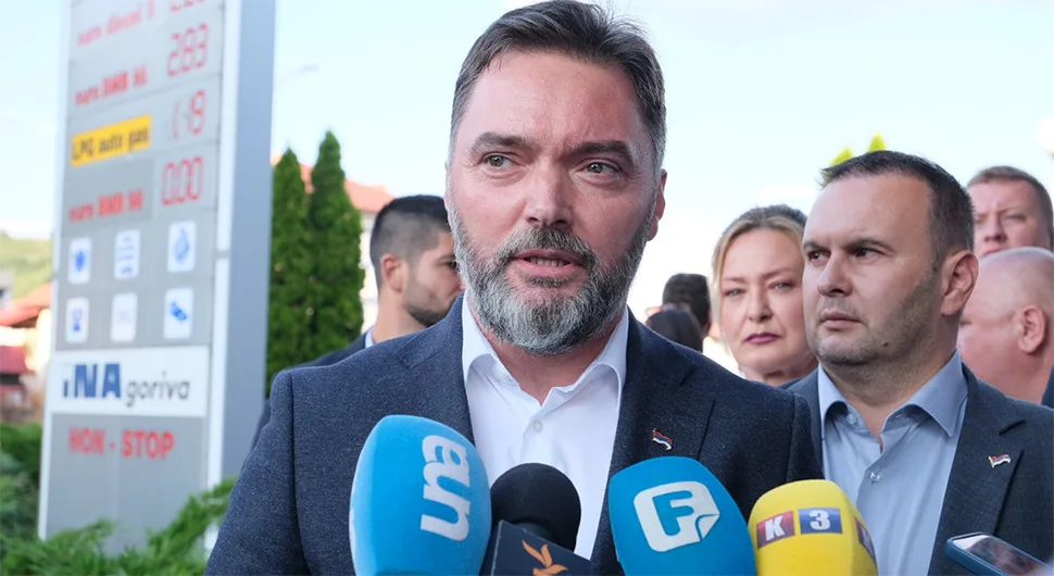 Košarac: Opozicija umjesto jedinstva izabrala izdaju