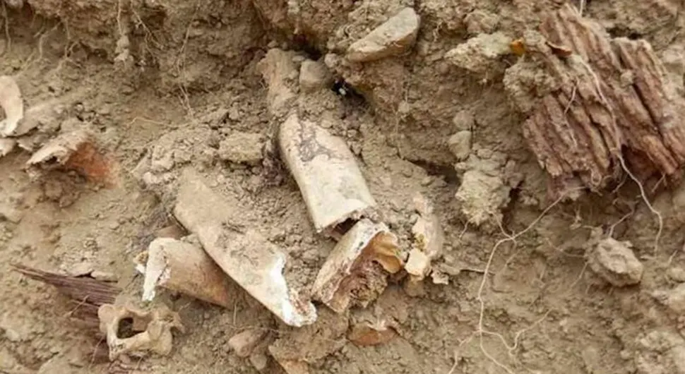 Зауставити скрнављење српских гробова