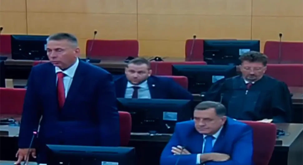 Узуновићева одбила захтјев одбране да се поново чита оптужница