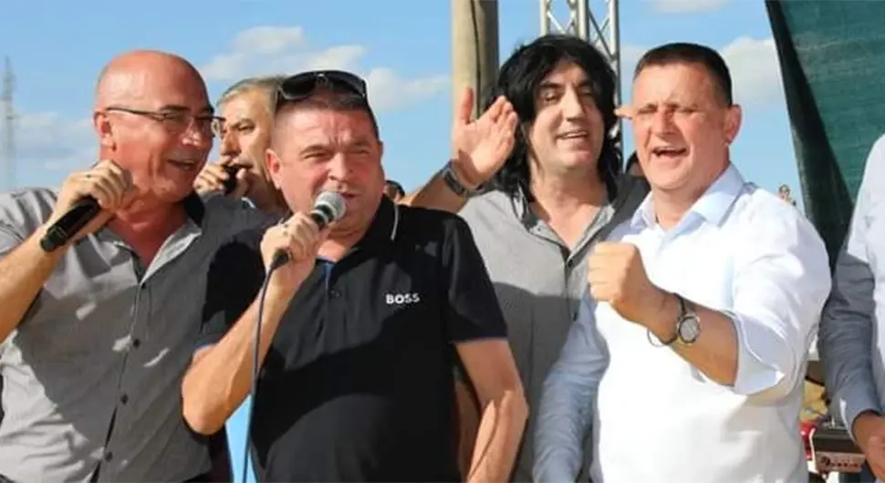 Баја честитао рођендан Ђајићу: Поносни Србине, докторе вични