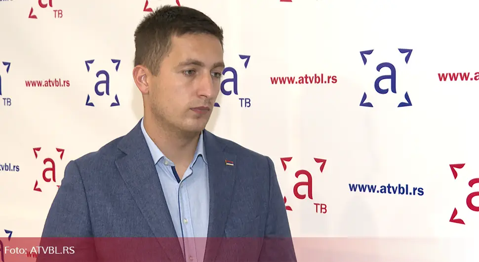 Илић: Санкције кукавички потез, од њих нема ништа