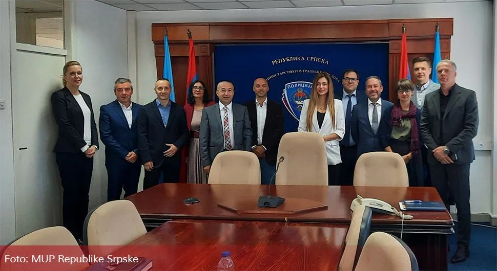 Представници Европског центра за праћење дрога и зависности у МУП-у Српске