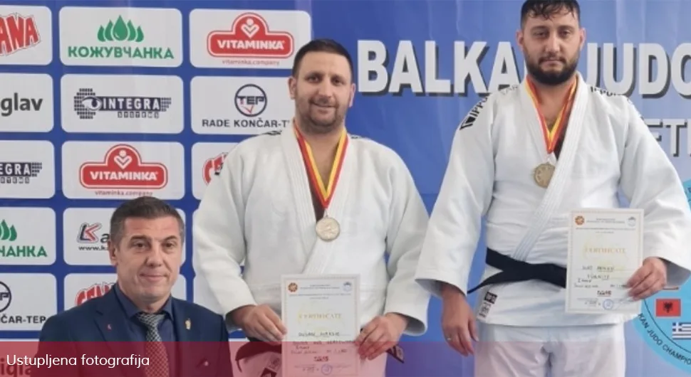 Максићу сребрна медаља на Балканском ветеранском првенству