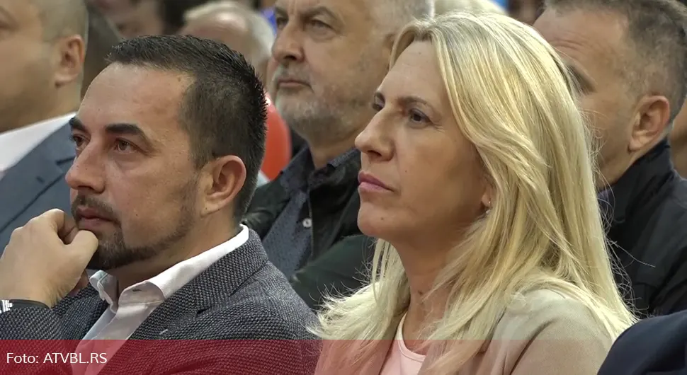"Свуда гдје се виори застава Српске, тамо је и њена имовина"