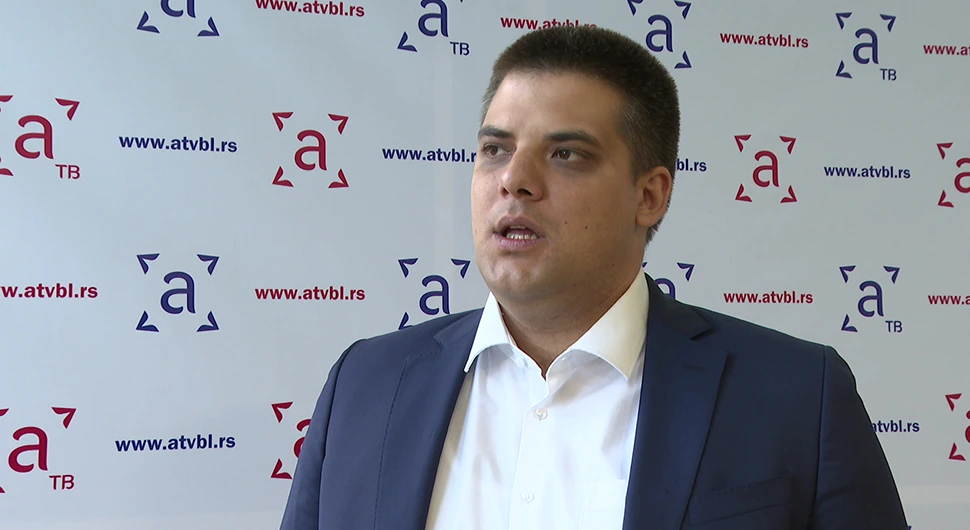 Шешељ за АТВ: Српски народ у Србији подржава Додика
