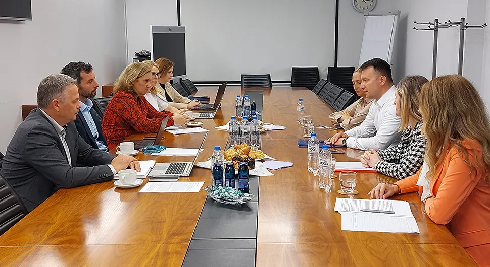 Бржом размјеном информација против пореских утаја и превара