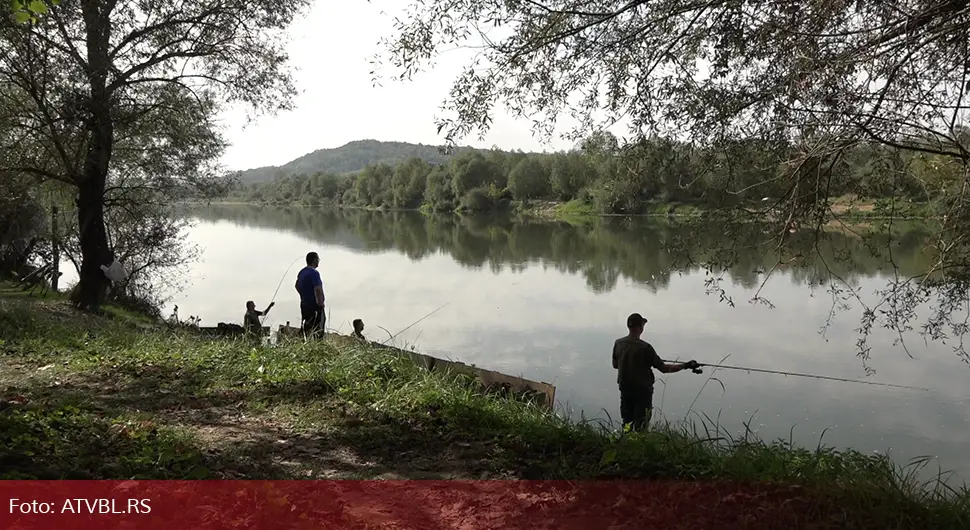 Одржано такмичење у лову рибе вараличарењем