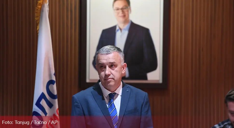 Елек: Сутра у Митровици очекујем први шлепер лијекова