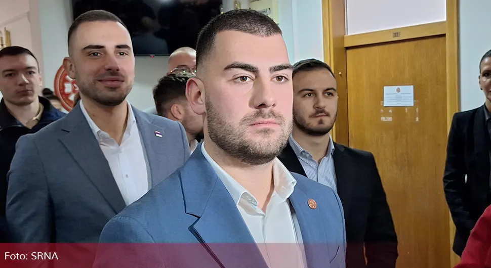 Никола Лапчевић нови предсједник Студентског парламента УИС
