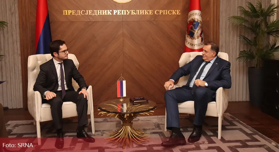 Додик са амбасадором Француске: Имовина црвена линија