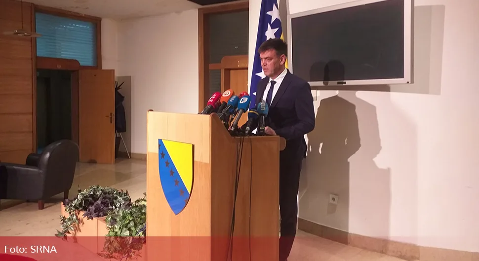Цвитановић: Нетачне Хелезове тврдње