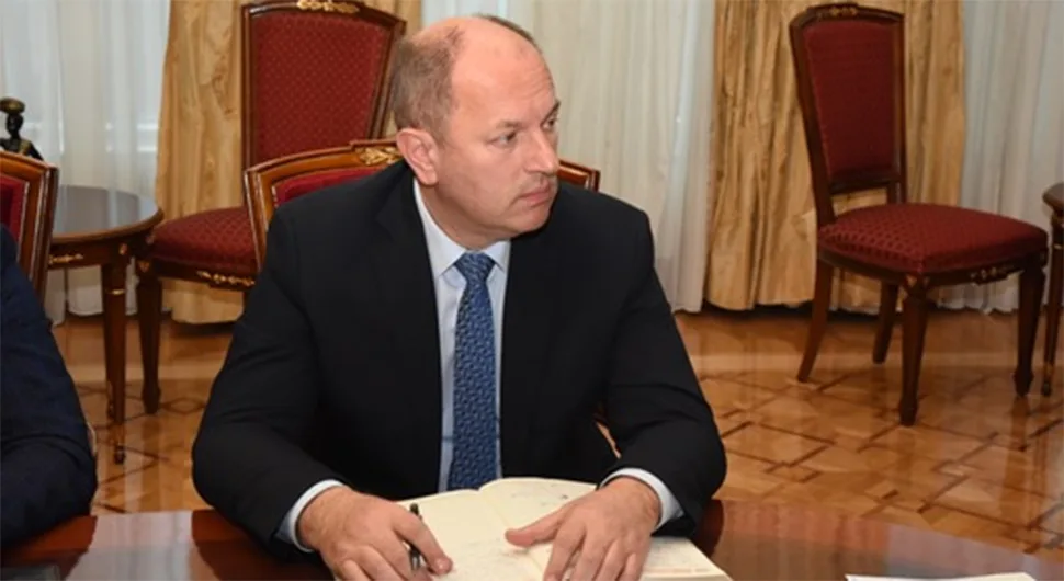 лука петровић luka petrović