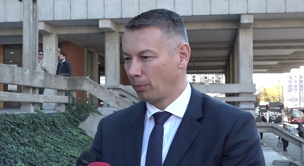 Нешићу, Лучићу и Дакићу одређен притвор