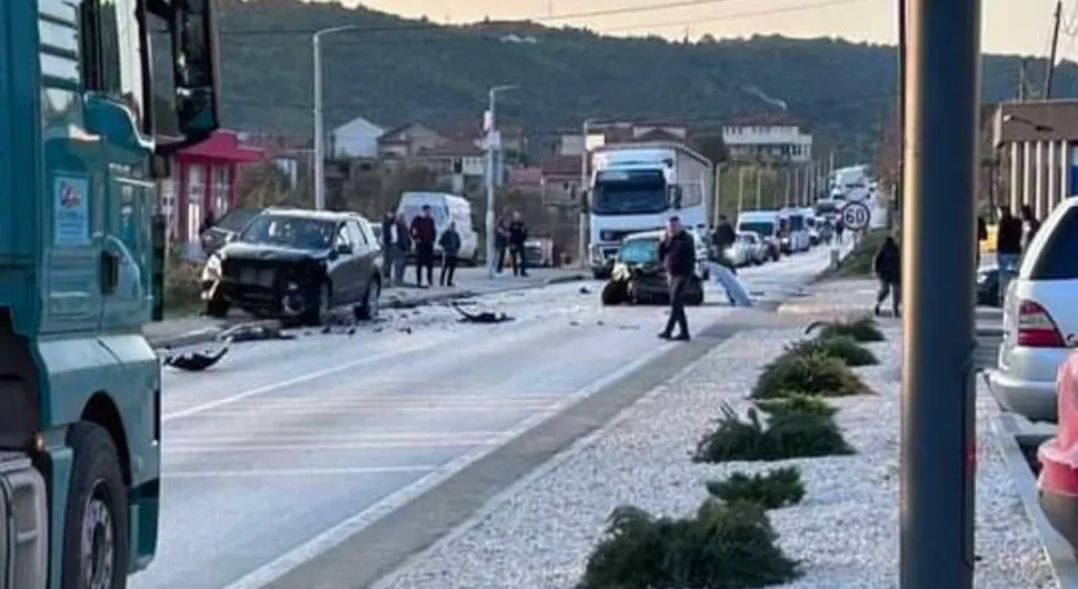 Нова тешка несрећа у БИХ: Има повријеђених, саобраћај обустављен