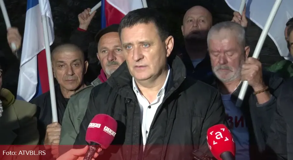 Ђајић: Не дамо имовину, институције и наша права - "Граница постоји"