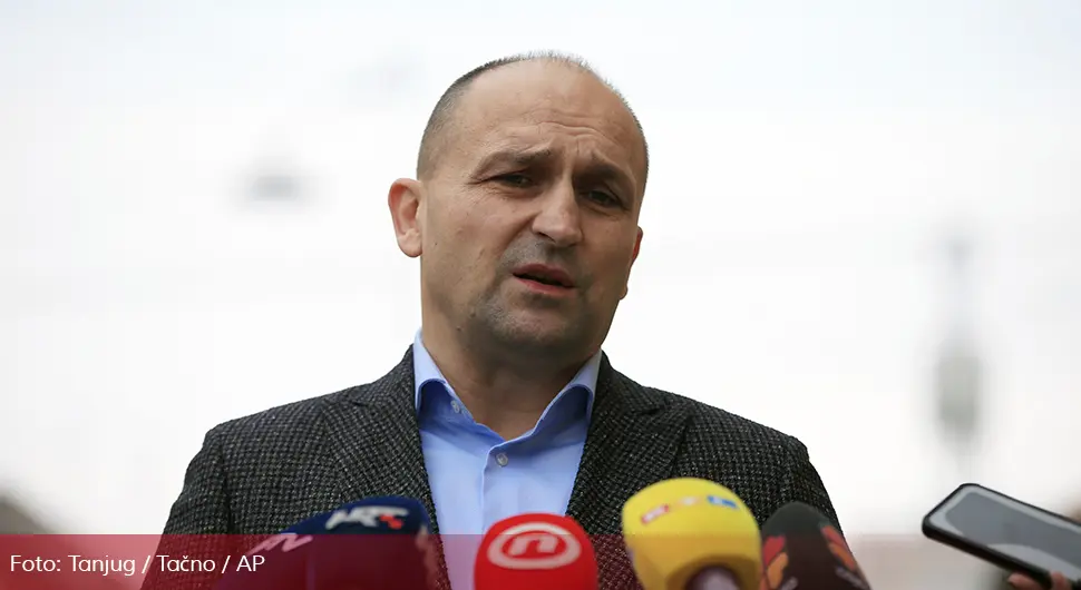 Новоизабрани министар одбране Хрватске замрзава студентски статус