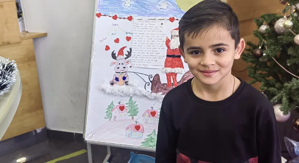 Писмо које топи срца: Дјечак (8) из Приједора од Дједа Мраза тражи само једно - "Да ниједно дијете више не пати"