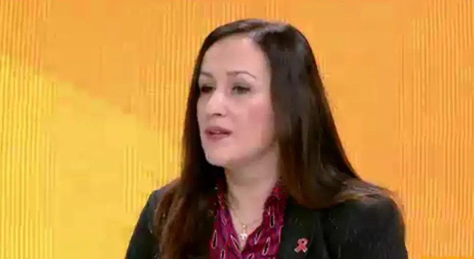 Шта је ХИВ и како се преноси?