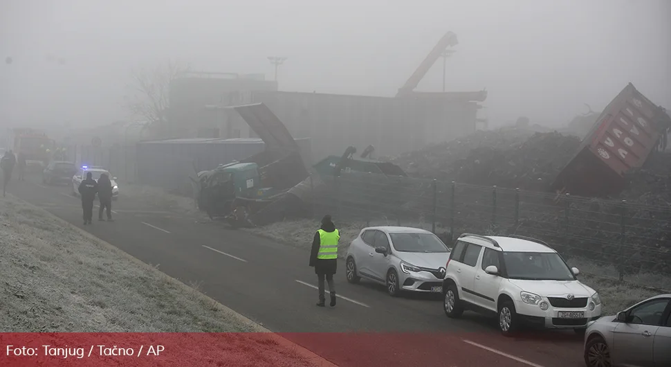 Пленковић позвао градоначелника на одговорност због одрона смећа