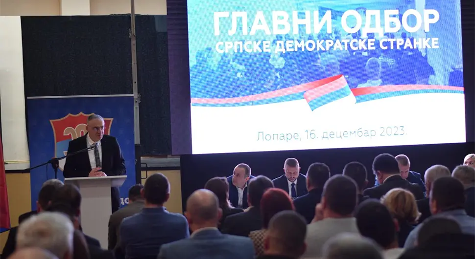 Миличевић тврди да напади Петровића на страначке колеге не утичу на СДС