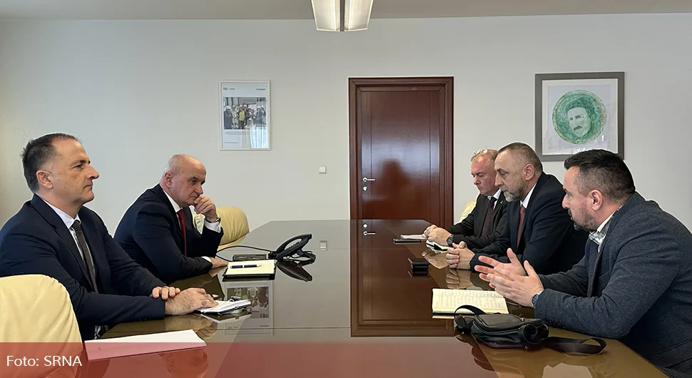 "Примарни циљ Владе очување производње и радних мјеста“