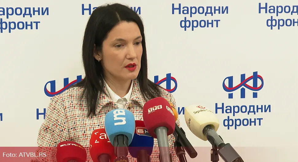 Тривић: Станивуковићеве ''картице пријатељства'' не служе ничему