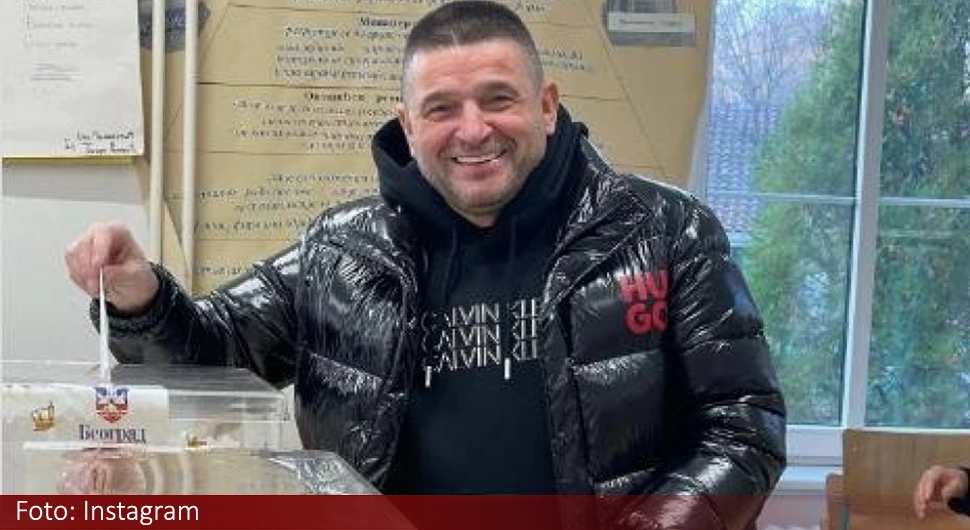 Гласао и Баја Мали Книнџа