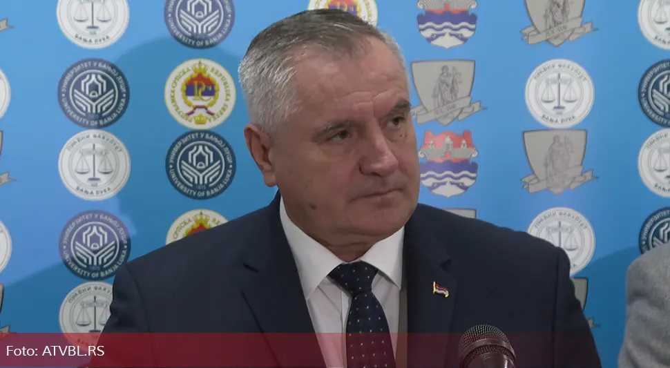 Вишковић: Колико год да је БиХ далеко од ЕУ, Украјина је још даље