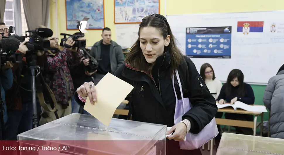 Данас избори у Србији