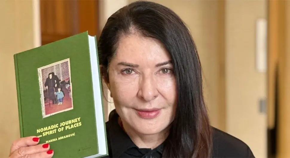 Марина Абрамовић добила награду и тражила од публике тишину