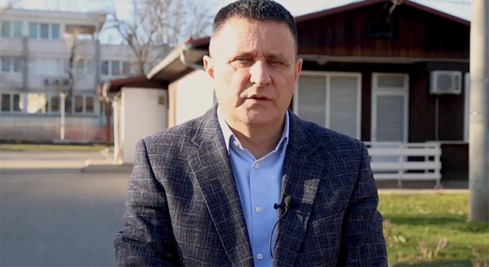 Ђајић: Дјечак на којег је пао снијег вратио се за Словенију