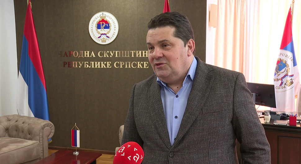Стевандић честитао Видовдан